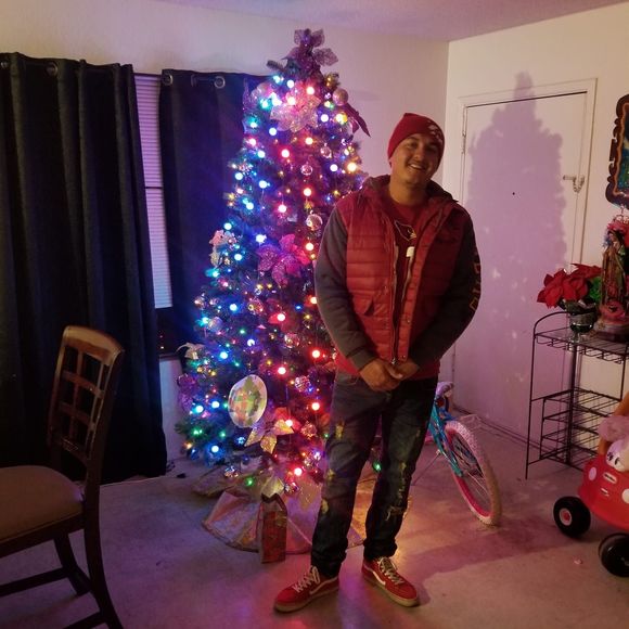 Meet your Posher, Omar - Picture 1 of 1